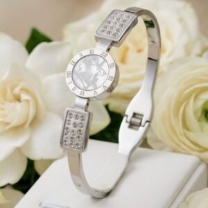 Elegant silver bracelet for women with crystal stones and round centerpiece design
