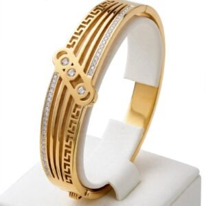 Gold Bangle Bracelet – Elegant Crystal Design